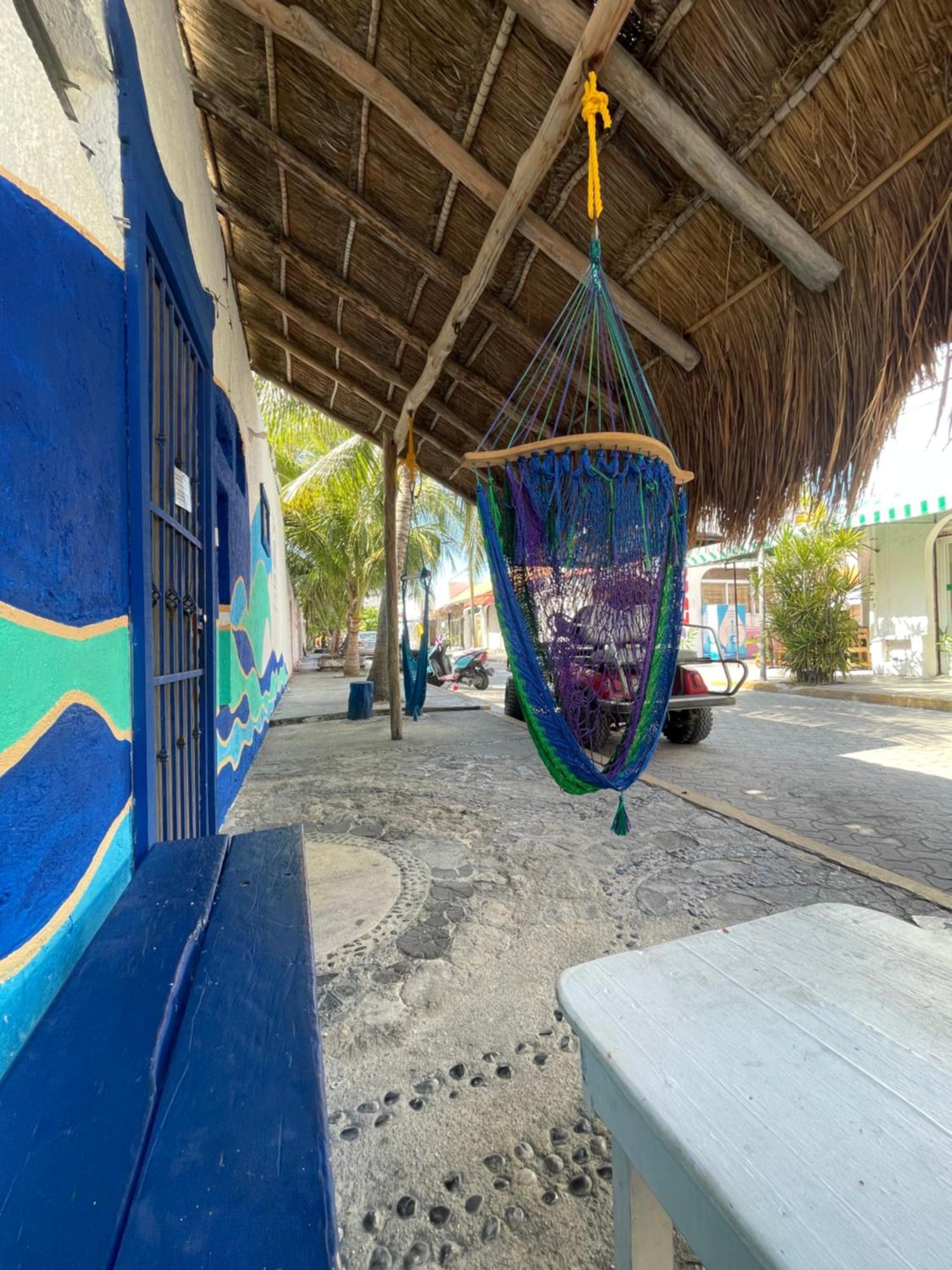 Itze Hostel Isla Mujeres Exterior photo